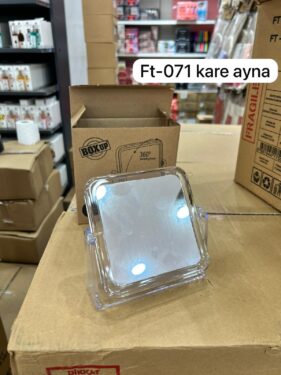 Box Up Şeffaf Akrilik 360° Dönebilen Kare Masaüstü Aynası